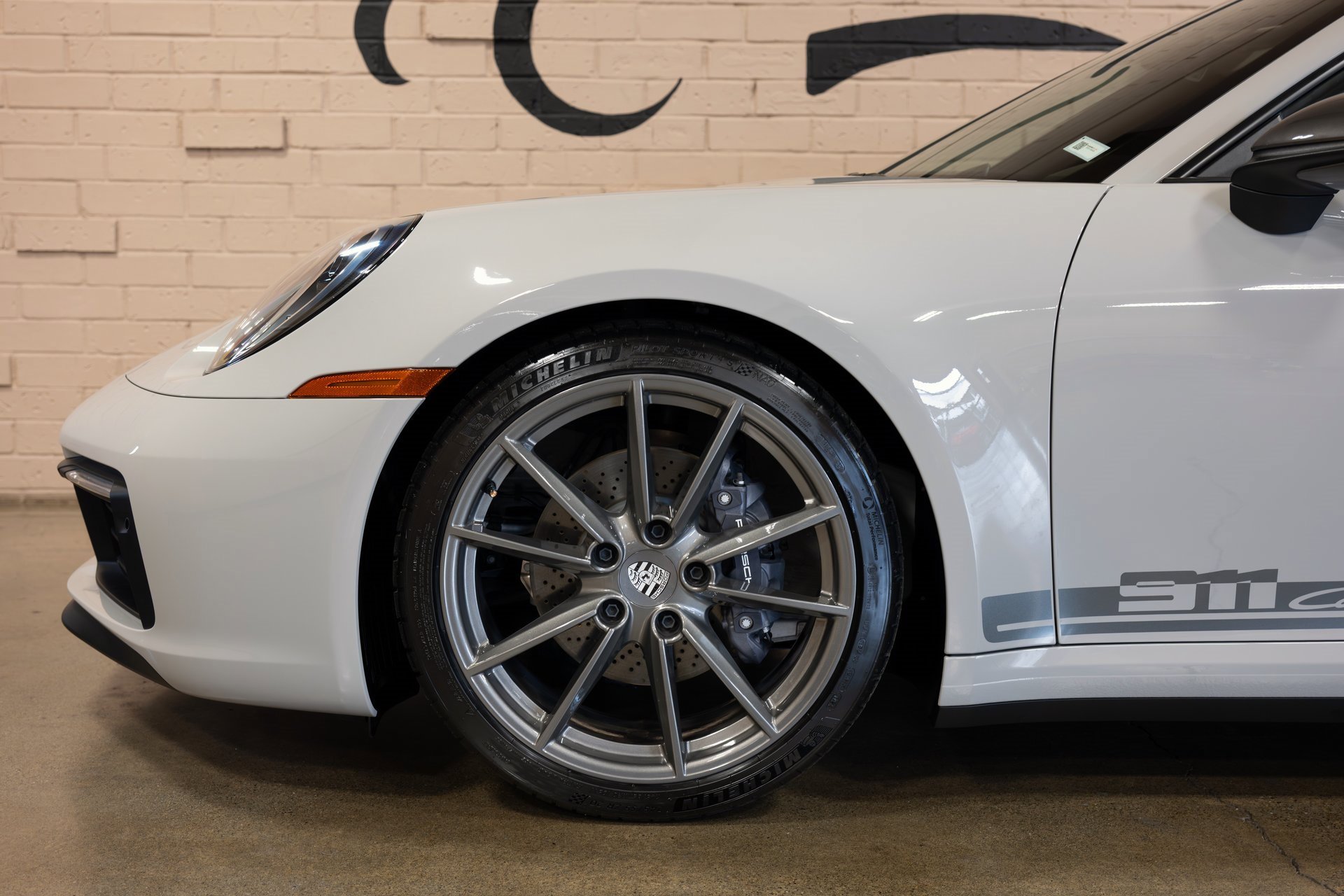 Used 2024 Porsche 911 Carrera T image 23