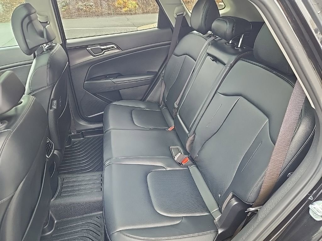 Used 2023 Kia Sportage EX w/ EX Premium Package image 42