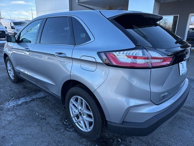 Certified 2024 Ford Edge SEL w/ Convenience Package image 3
