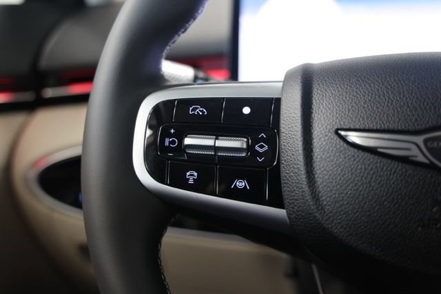 New 2027 Genesis GV70 2.5T Select AWD/4WD image 29