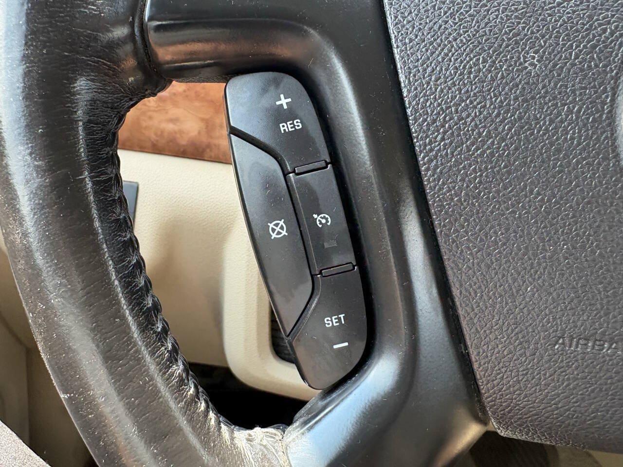 Used 2007 Saturn Outlook XR w/ Premium Trim Pkg FWD image 41