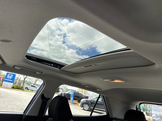 Used 2020 Hyundai Venue SEL w/ Convenience + Premium Package FWD image 16