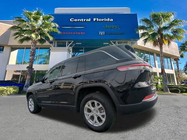 Certified 2023 Jeep Grand Cherokee Limited image 7