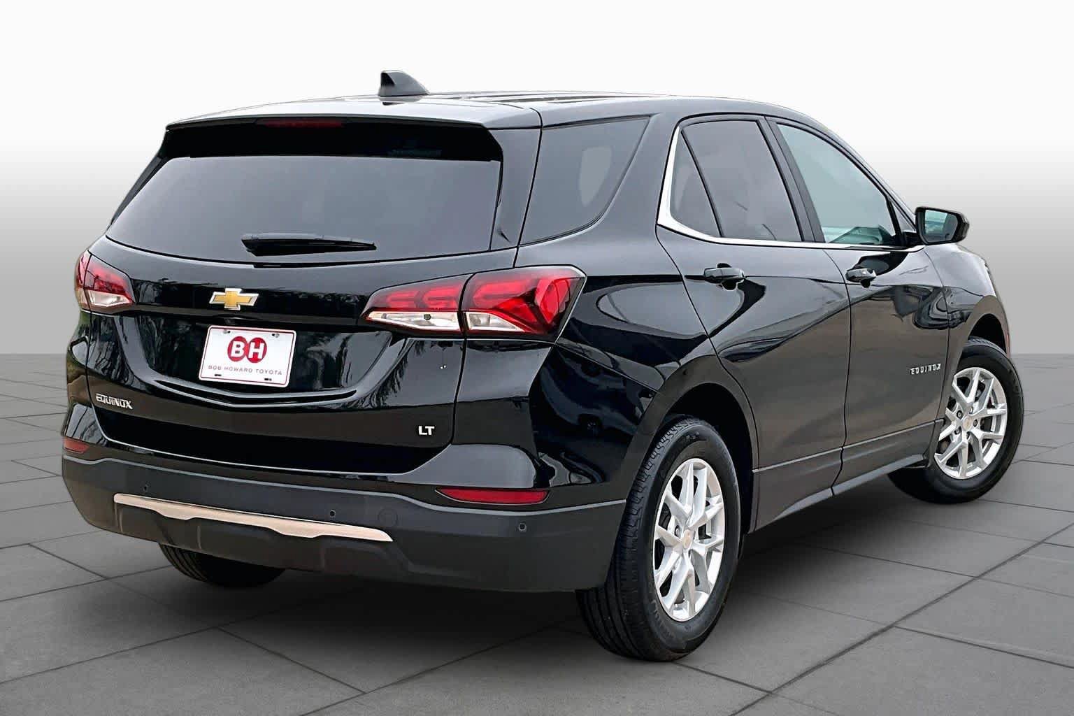 Used 2023 Chevrolet Equinox LT FWD image 13