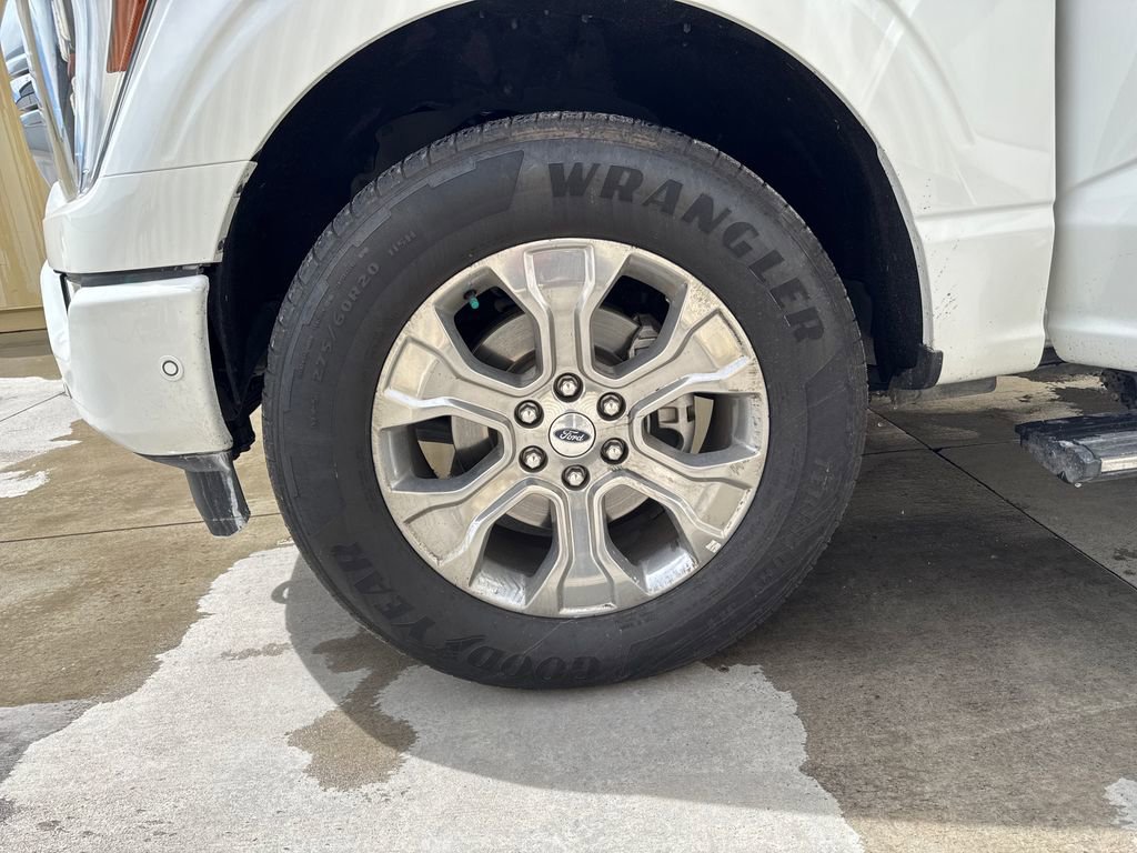 Used 2022 Ford F150 Platinum w/ Equipment Group 701A High AWD/4WD image 27