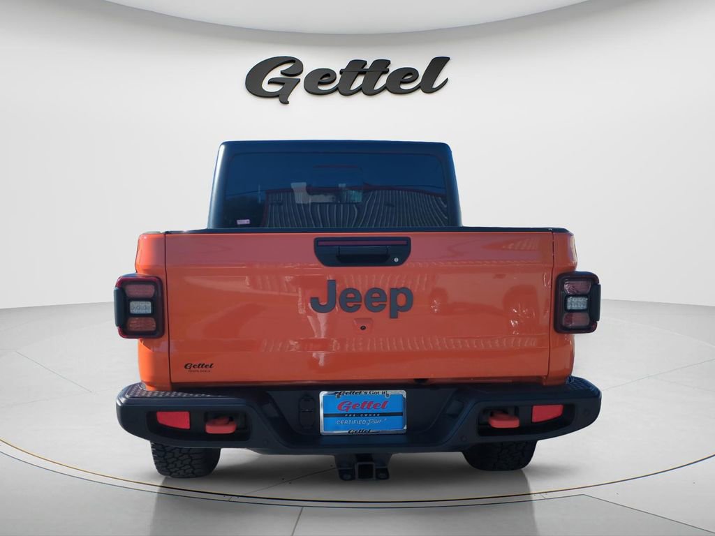 Used 2025 Jeep Gladiator Mojave w/ Safety Group image 13