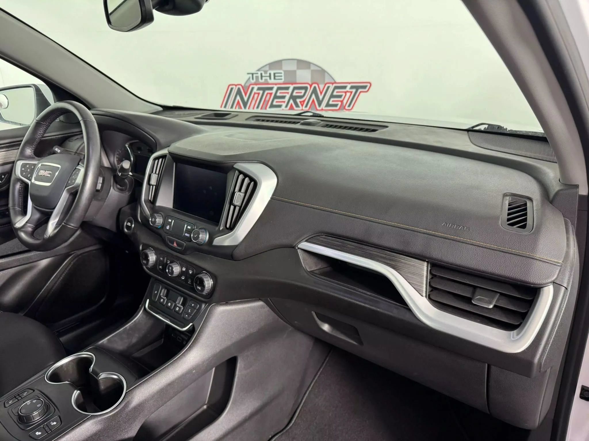 Used 2020 GMC Terrain SLT w/ Preferred Package AWD/4WD image 12