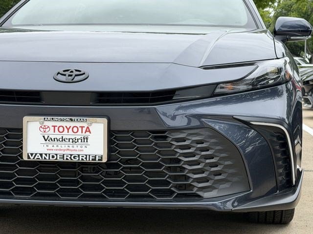 New 2026 Toyota Camry SE w/ Convenience Package FWD image 9
