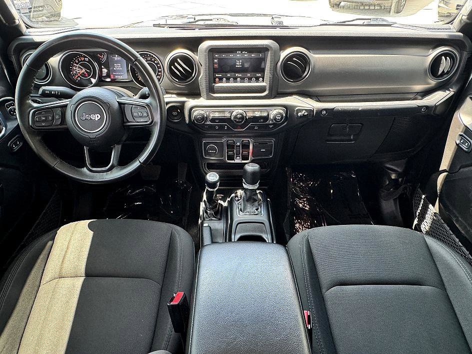 Used 2022 Jeep Gladiator Sport image 32