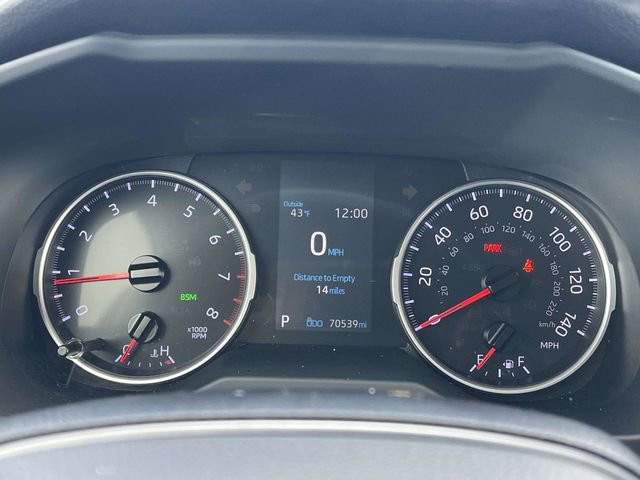 Used 2019 Toyota RAV4 XLE Premium image 34