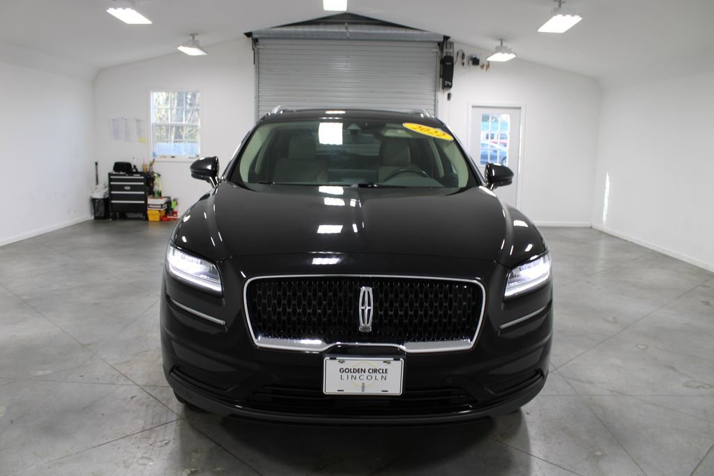 Used 2022 Lincoln Nautilus Reserve w/ Equipment Group 201A image 3
