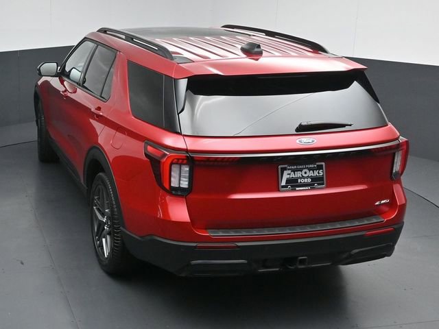 Used 2025 Ford Explorer ST-Line w/ Premium Package image 51