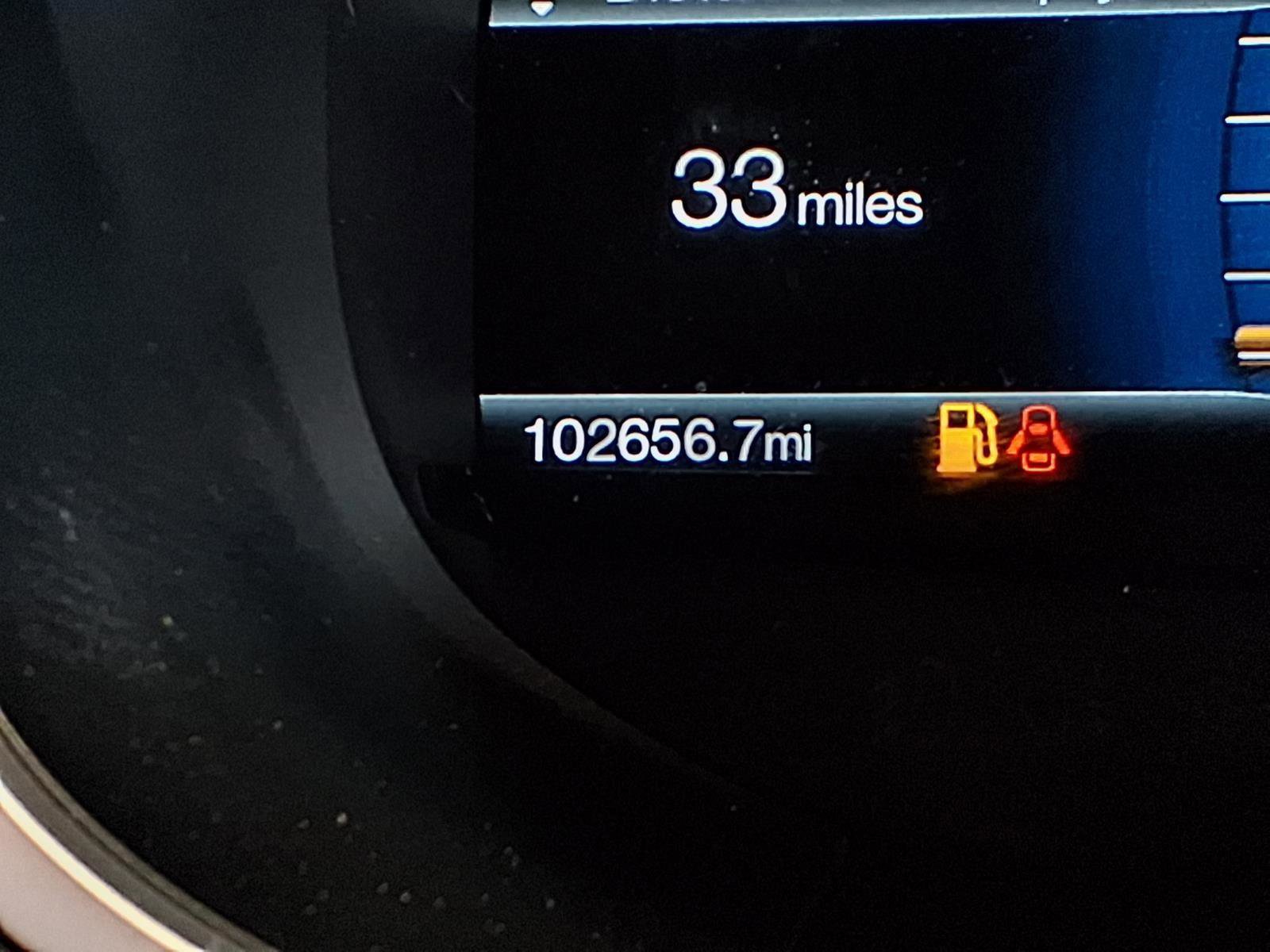 Used 2015 Ford Edge SEL w/ Equipment Group 201A image 28