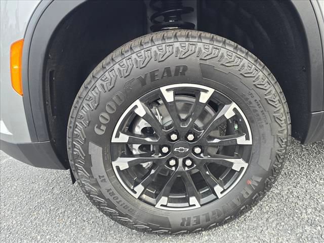New 2026 Chevrolet Traverse Z71 w/ Driver Confidence Package image 33