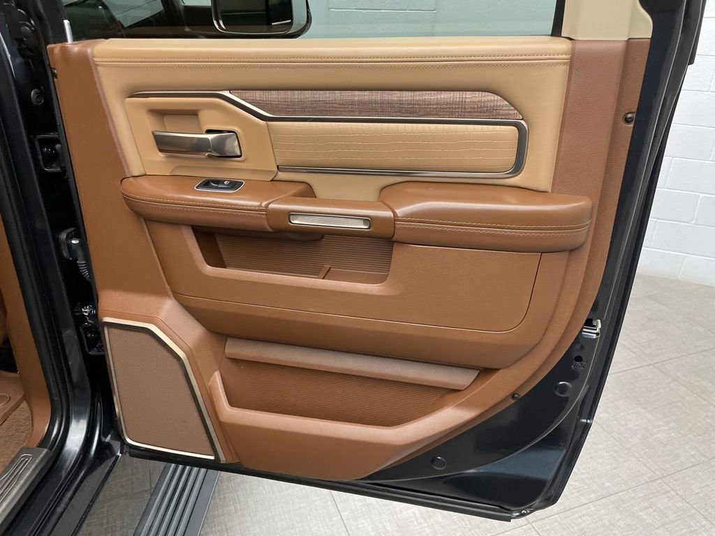 Certified 2022 RAM 3500 Limited image 34