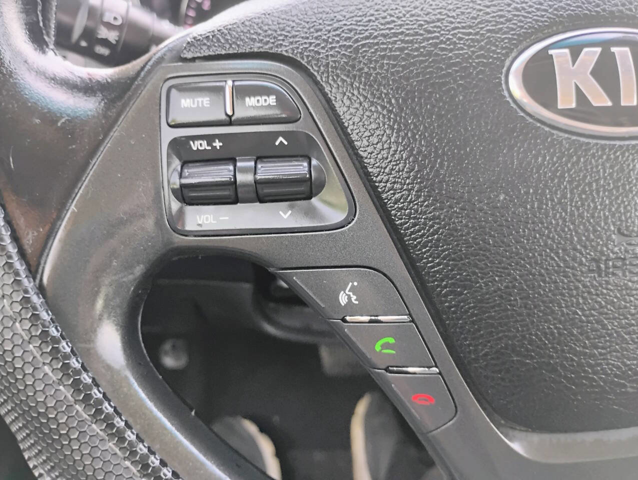 Used 2014 Kia Forte EX w/ Premium Package FWD image 13