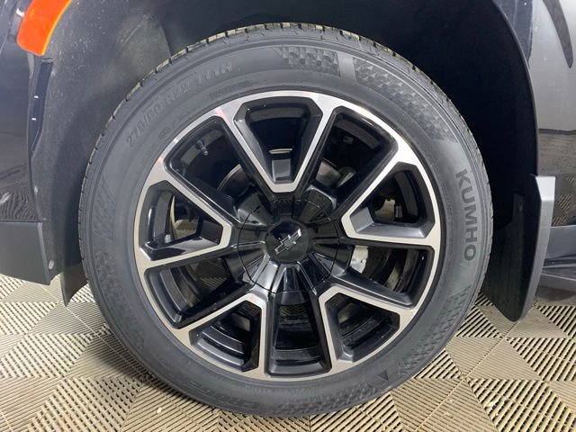 Used 2023 Chevrolet Tahoe RST w/ Luxury Package image 35