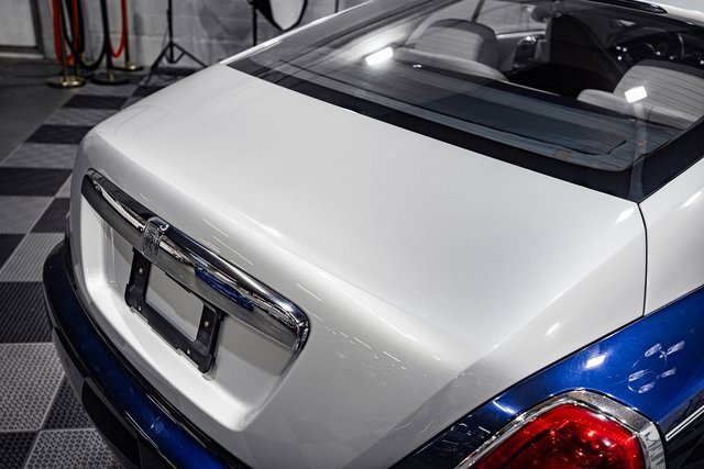 Used 2014 Rolls-Royce Wraith image 20