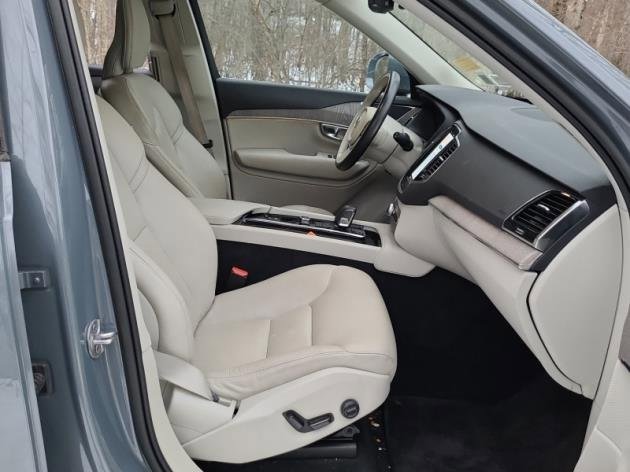 Used 2023 Volvo XC90 B5 Plus