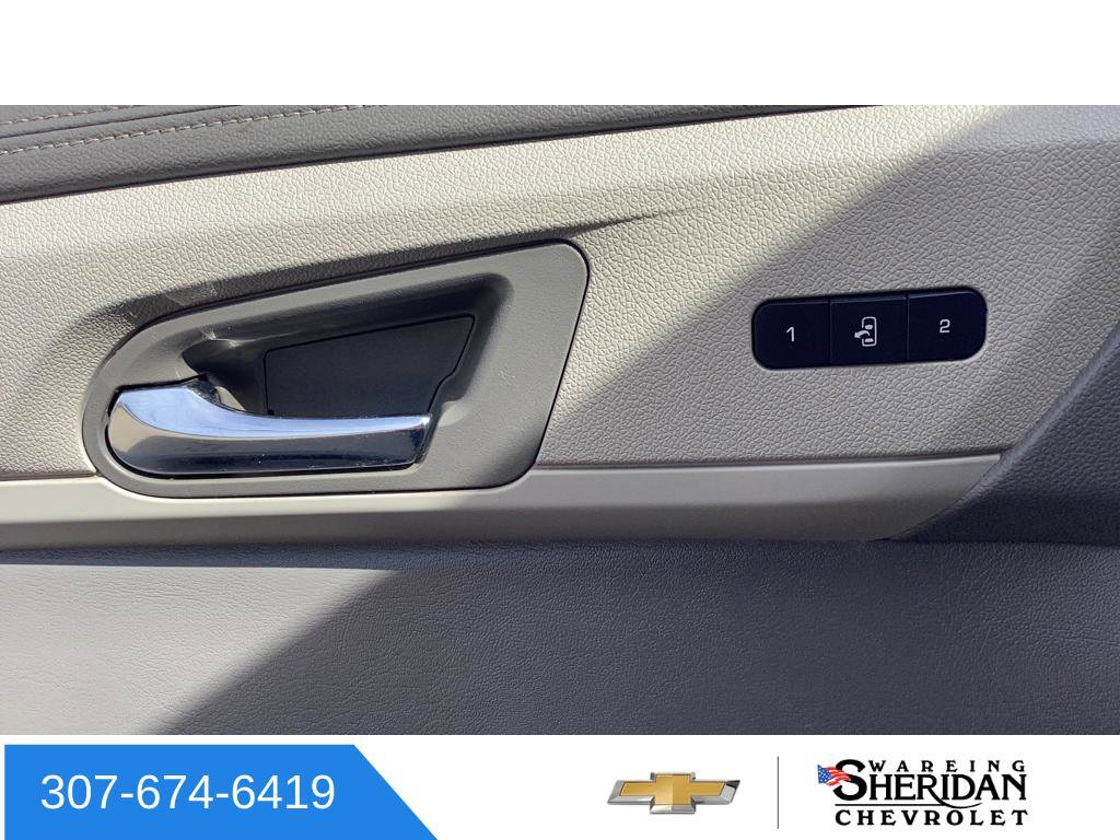 Used 2017 Chevrolet Traverse Premier AWD/4WD image 20