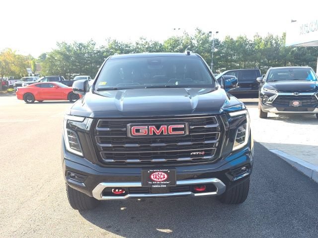 Used 2025 GMC Yukon AT4 Ultimate AWD/4WD image 8