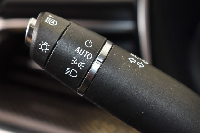 Used 2023 Cadillac XT5 Sportv w/ Technology Package image 25