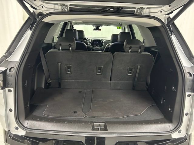 Used 2021 Chevrolet Traverse Premier w/ Redline Edition AWD/4WD image 11