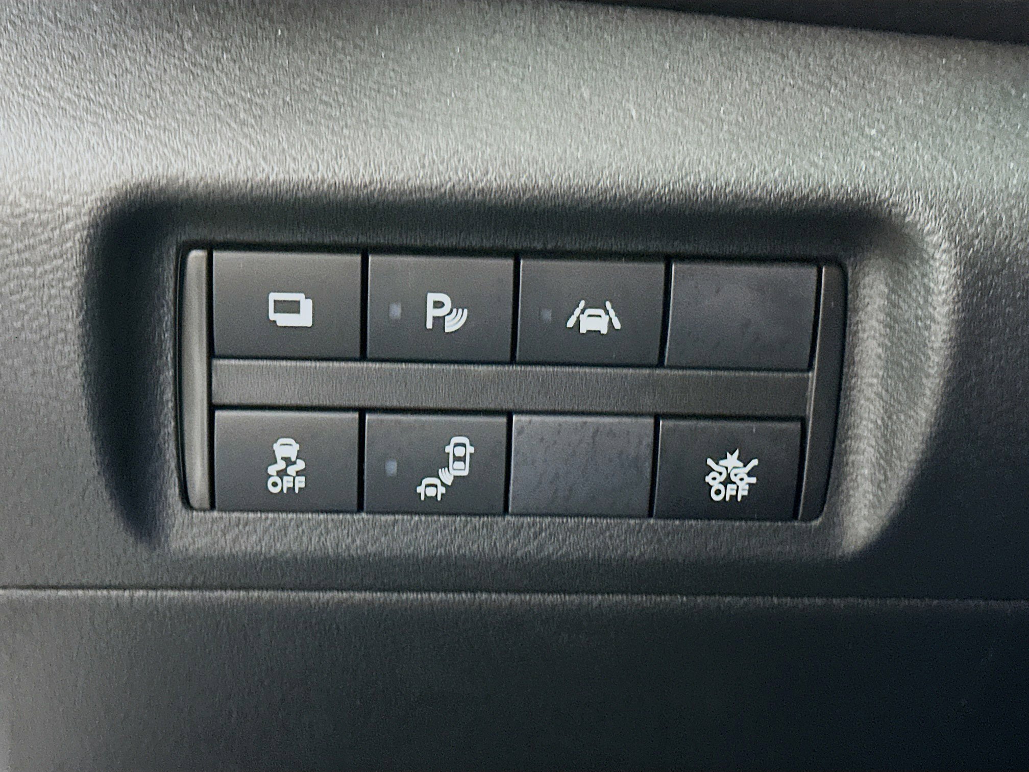 Used 2024 Nissan Kicks S image 16