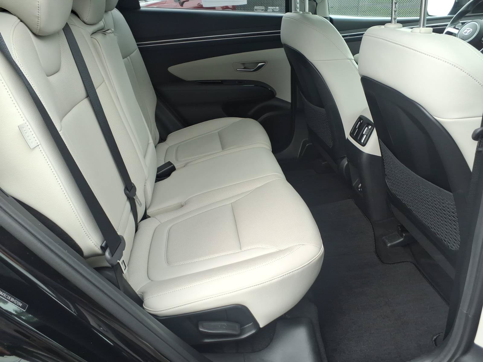 Used 2024 Hyundai Tucson Limited AWD/4WD image 30