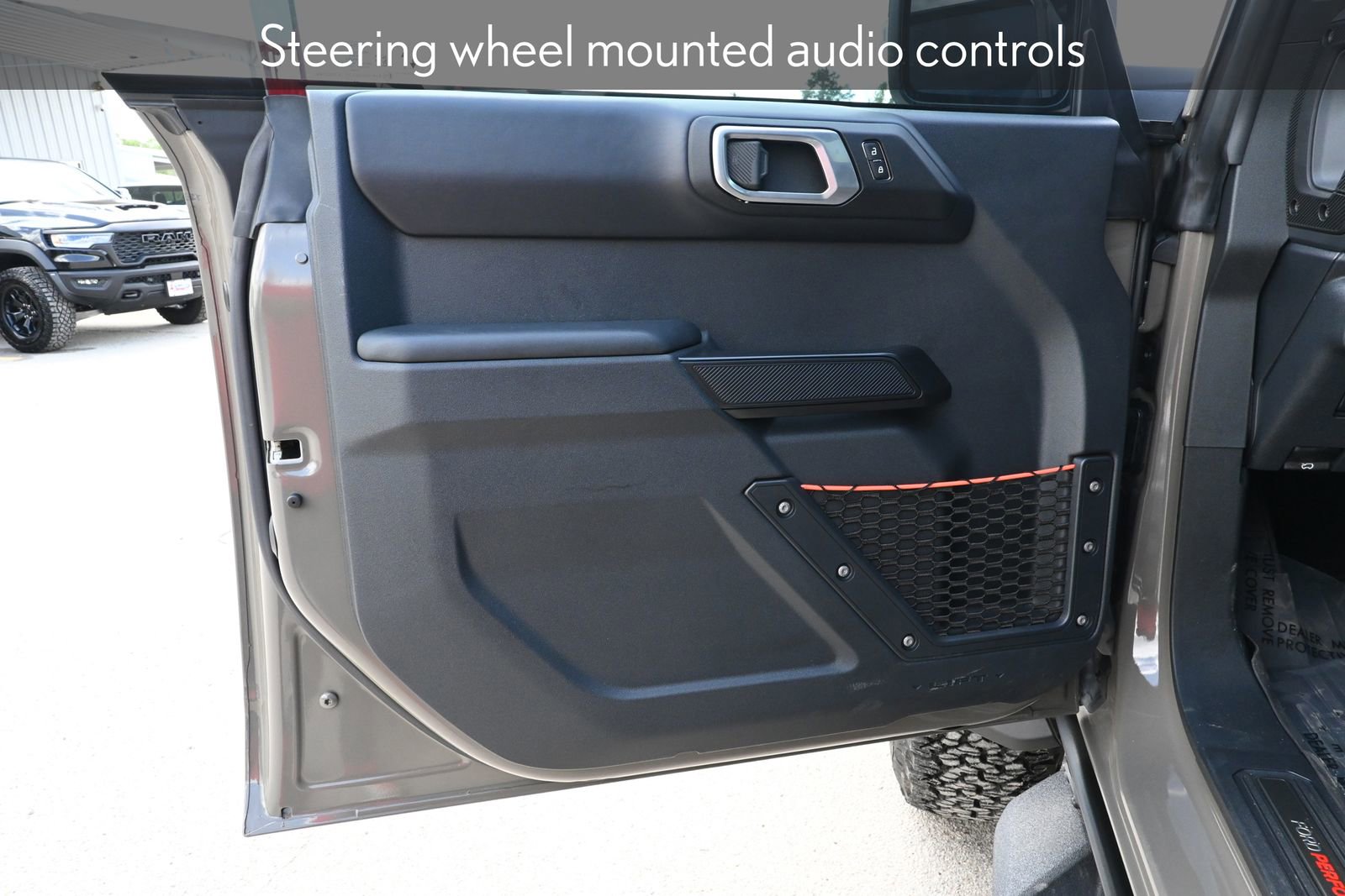 Used 2025 Ford Bronco Raptor image 8