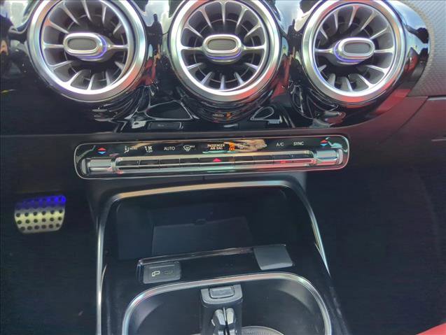 Used 2020 Mercedes-Benz CLA 35 AMG 4MATIC image 11
