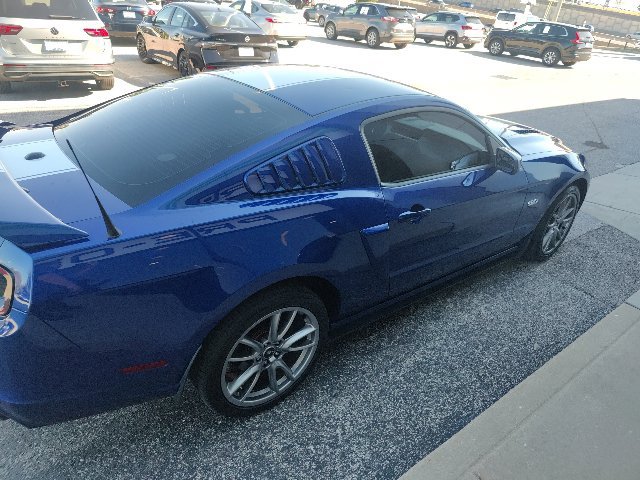 Used 2013 Ford Mustang GT Premium w/ Electronics Pkg RWD image 18