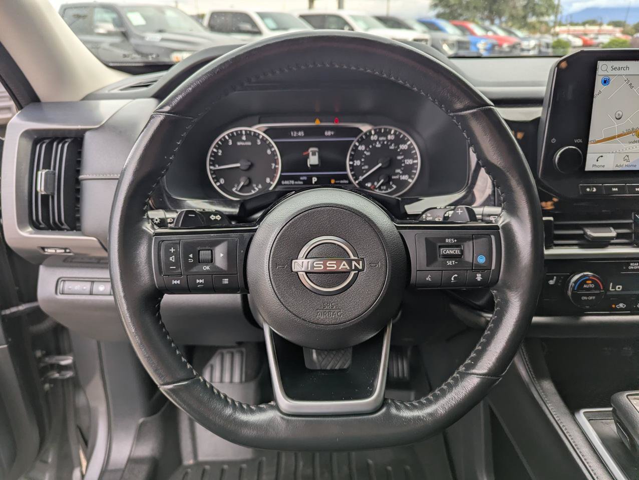Used 2022 Nissan Pathfinder SL AWD/4WD image 13