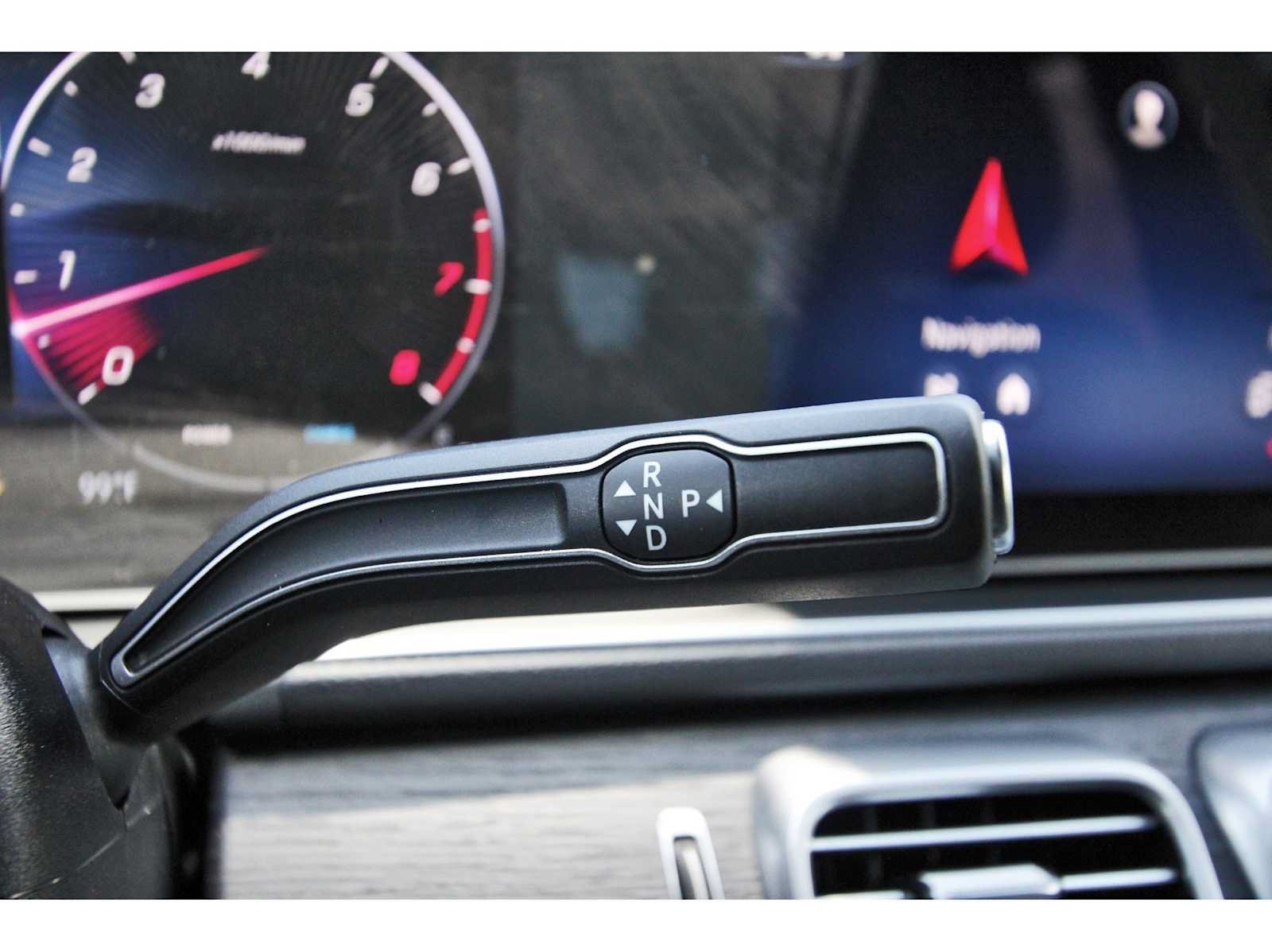 Used 2025 Mercedes-Benz GLE 350 4MATIC image 18