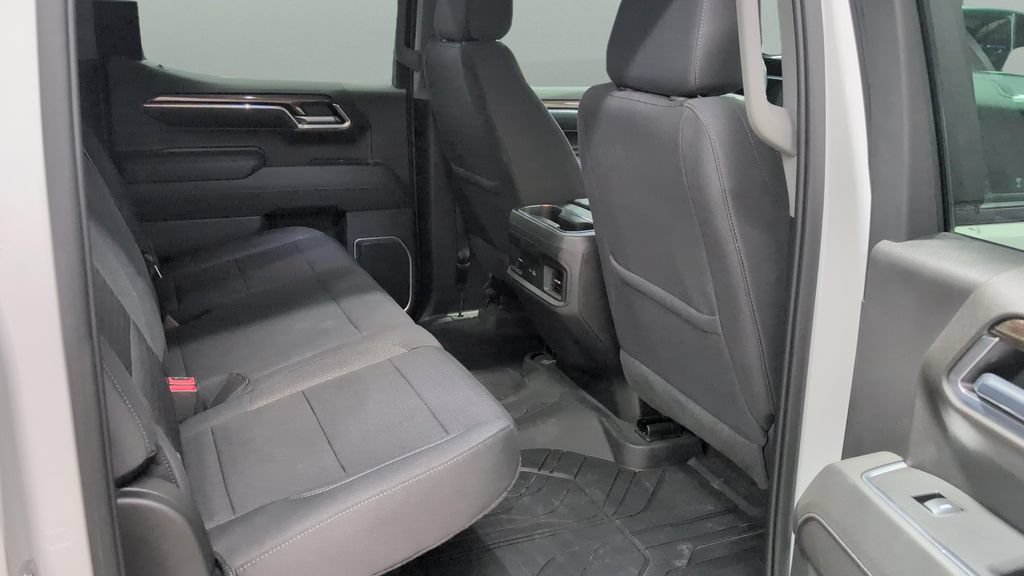 Used 2022 Chevrolet Silverado 1500 LT w/ Protection Package AWD/4WD image 23