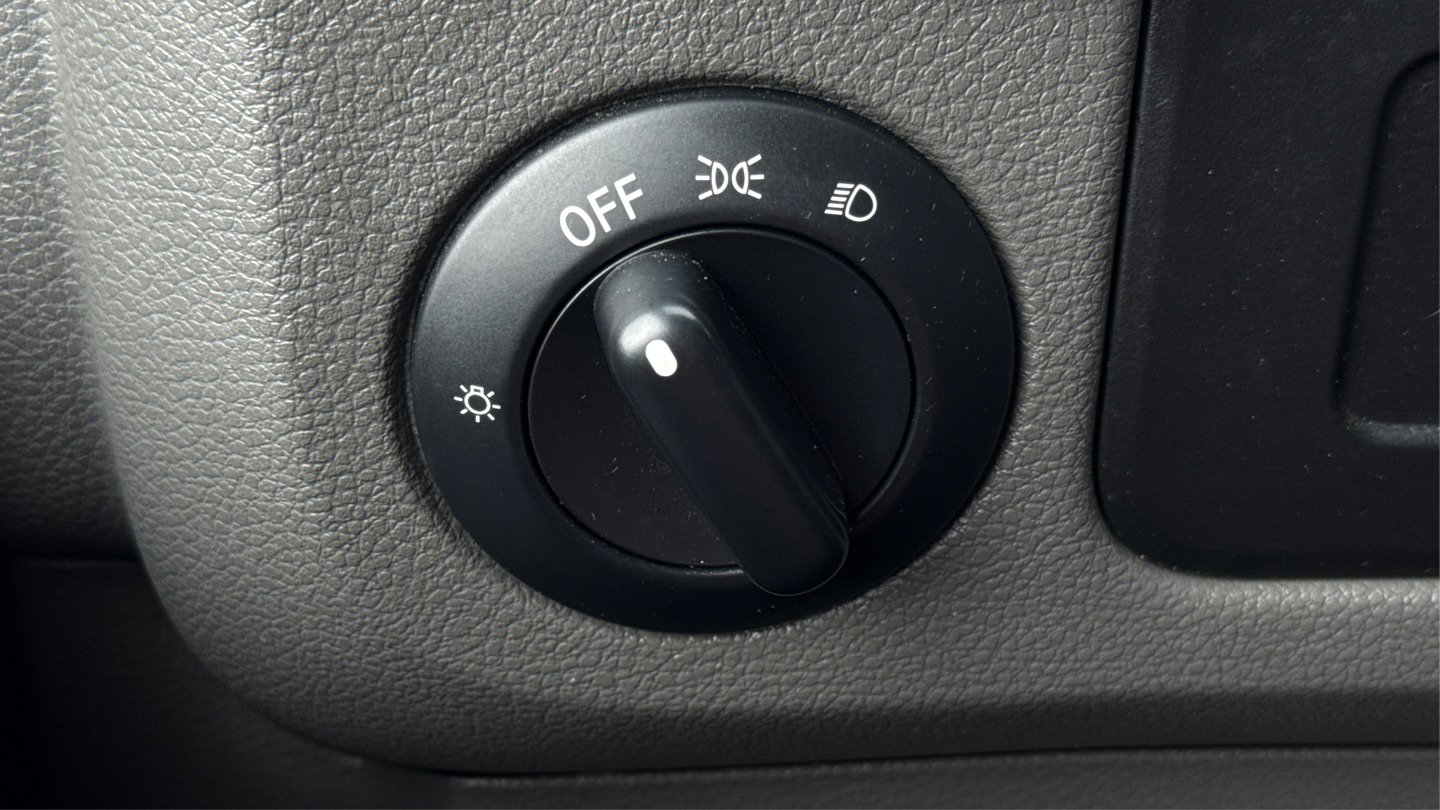 Used 2015 Nissan NV 1500 S w/ Power Package image 27