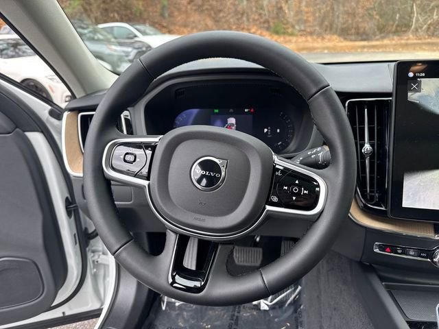Used 2026 Volvo XC60 B5 Plus w/ Protection Package Premier image 19