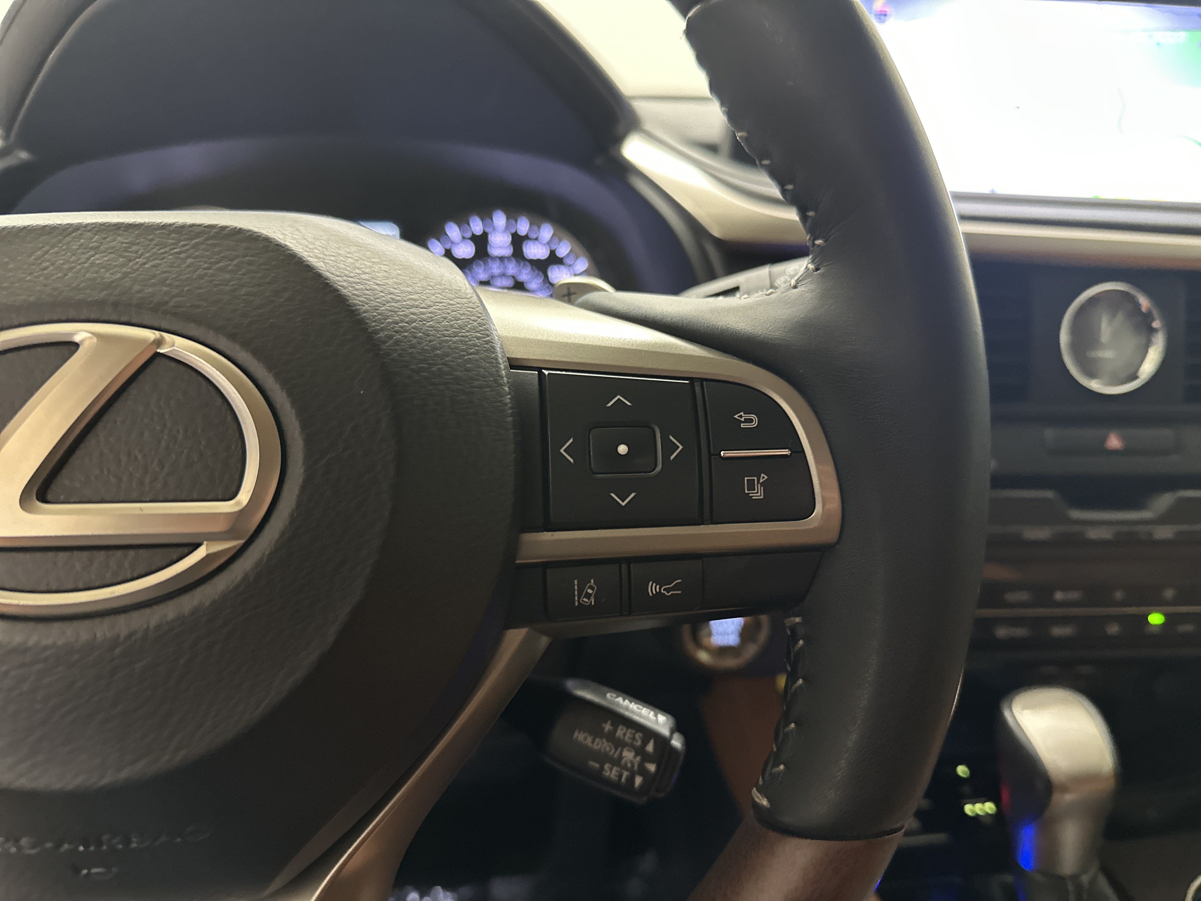 Used 2022 Lexus RX 350 AWD w/ Premium Package image 20