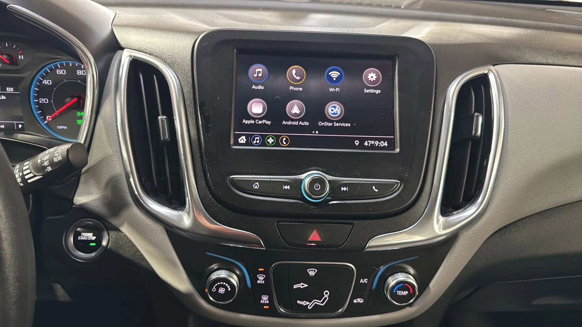 Used 2020 Chevrolet Equinox LS FWD image 18