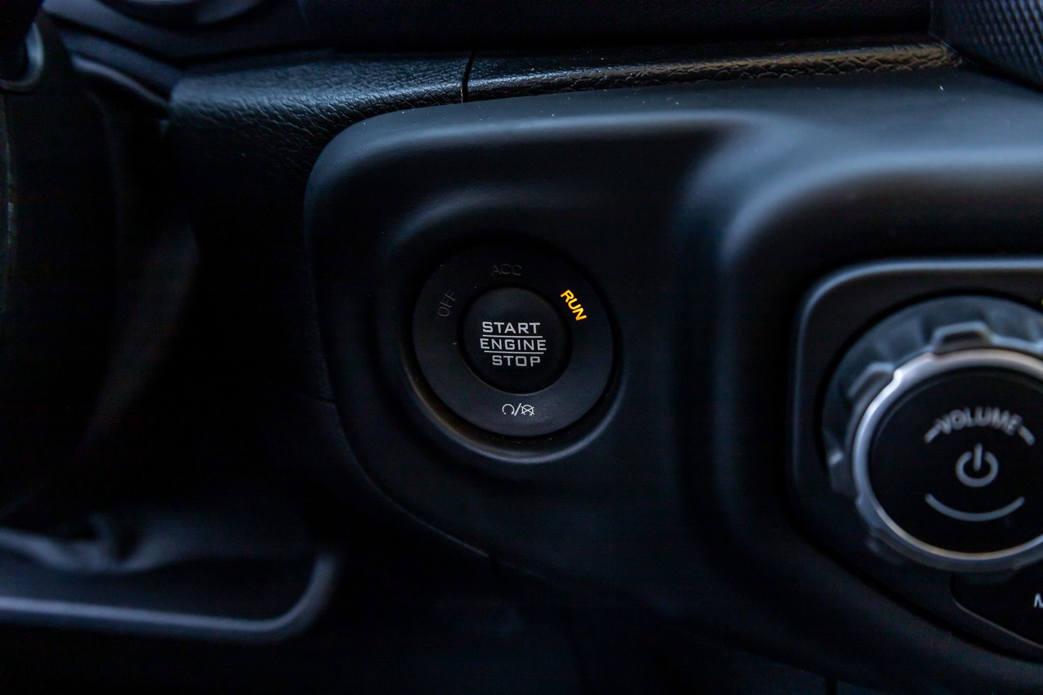 Used 2021 Jeep Gladiator Overland w/ Popular Equipment Package image 21