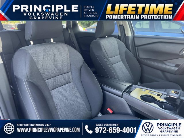 Used 2024 Nissan Rogue SV FWD image 26