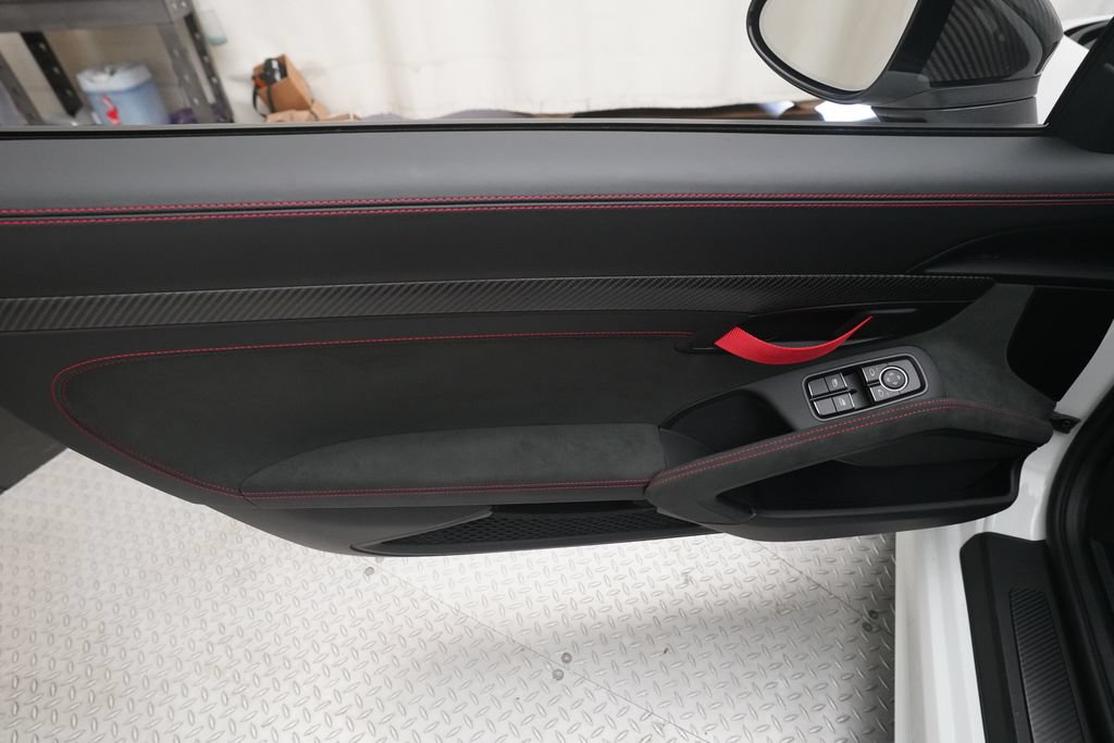 Certified 2025 Porsche 718 Boxster Spyder RS RWD image 10