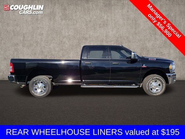 Used 2024 RAM 3500 Tradesman w/ Chrome Appearance Group image 10