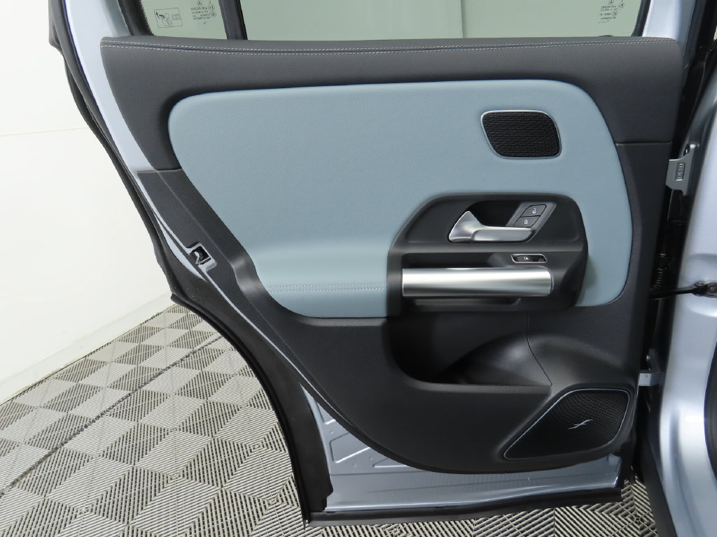 Certified 2026 Mercedes-Benz GLA 250 image 27