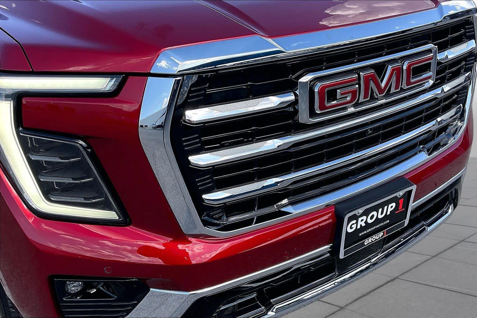 Used 2026 GMC Yukon XL Elevation w/ Elevation Premium Package RWD image 32