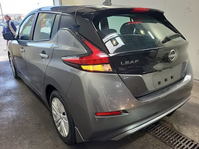 Used 2023 Nissan Leaf S FWD image 2