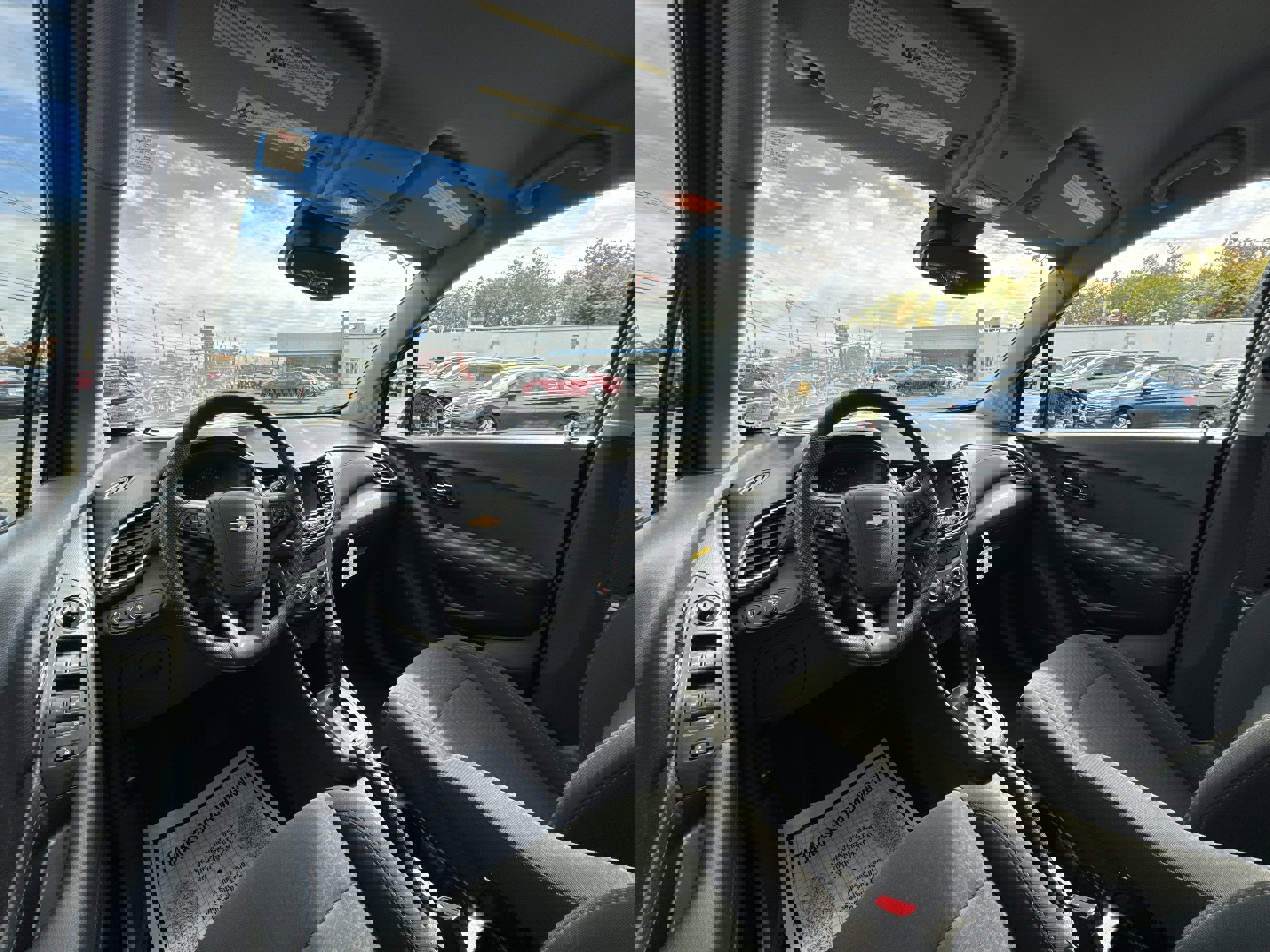 Used 2022 Chevrolet Trax LS w/ Tint and Cruise Package image 10