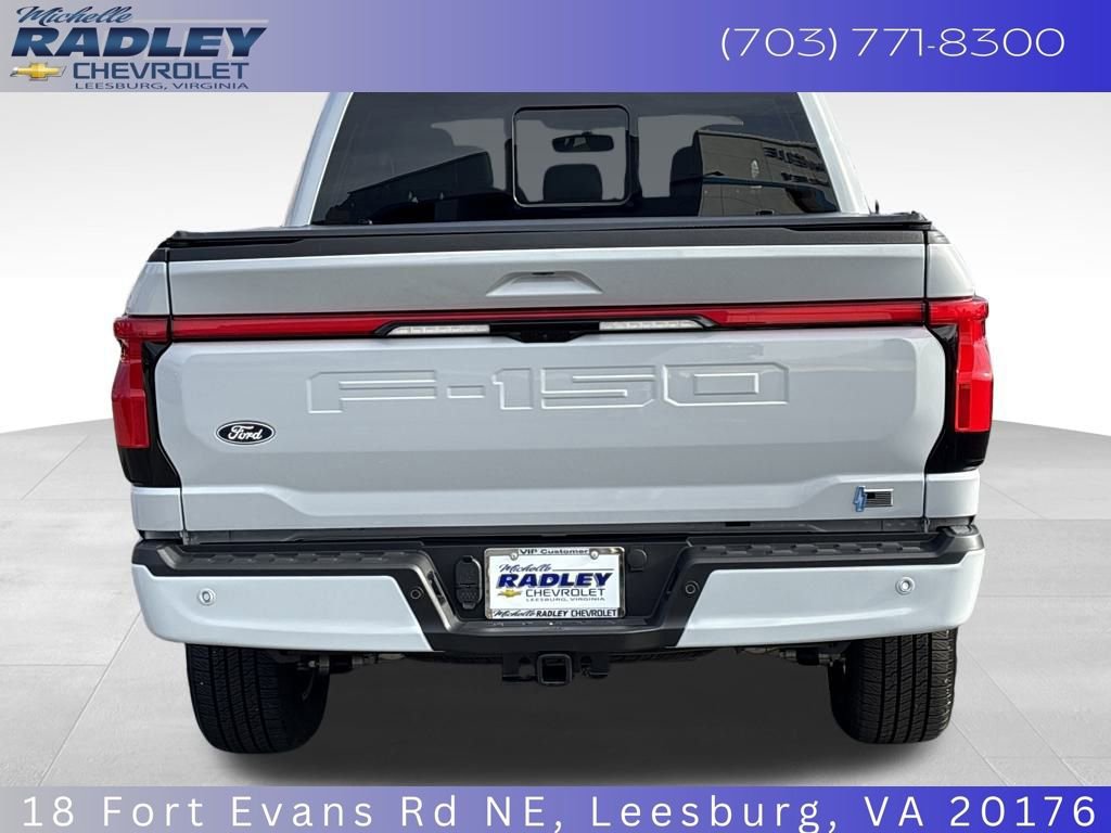 Used 2025 Ford F150 Lightning Lariat image 4