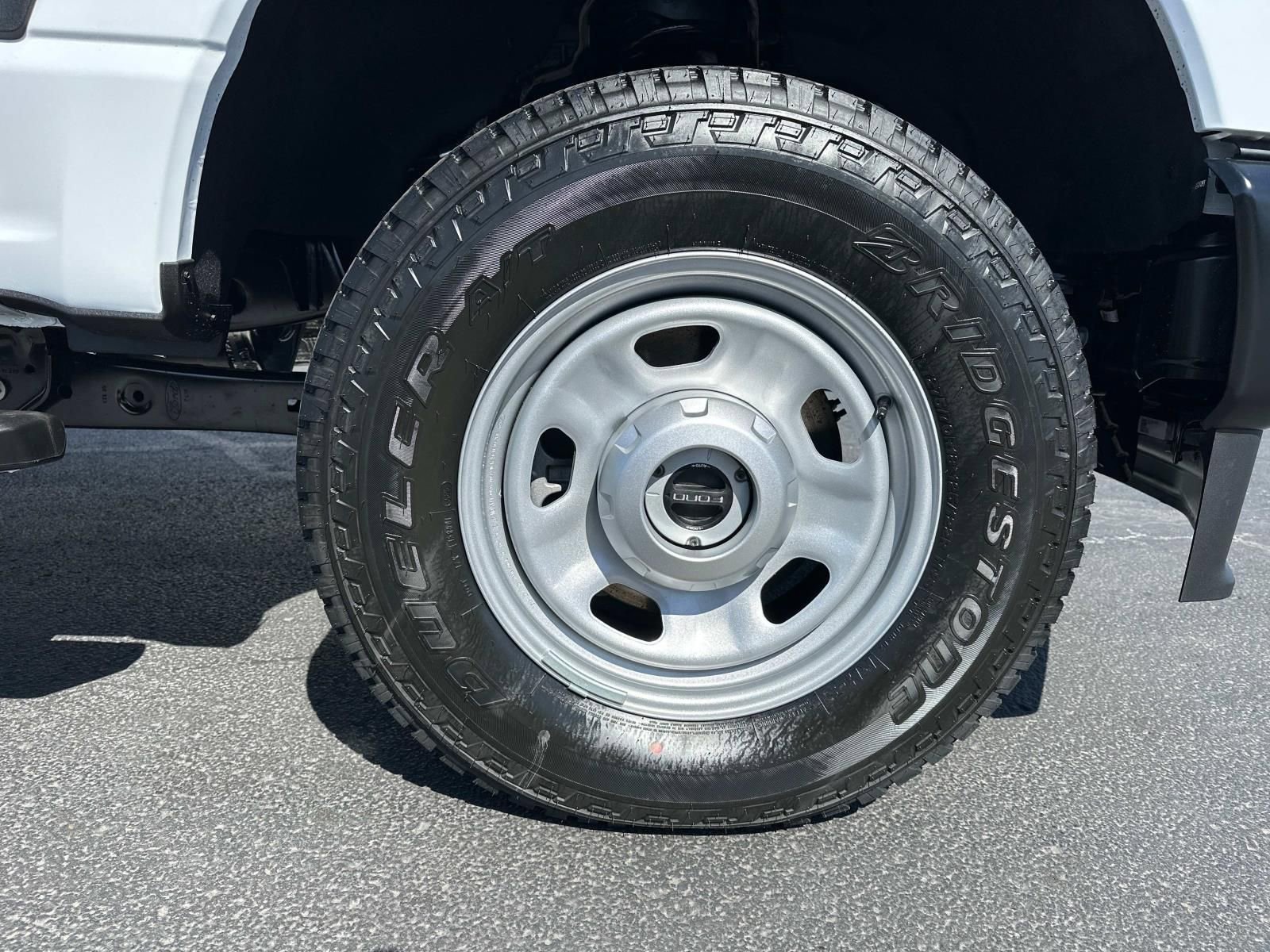 New 2025 Ford F350 XL image 31