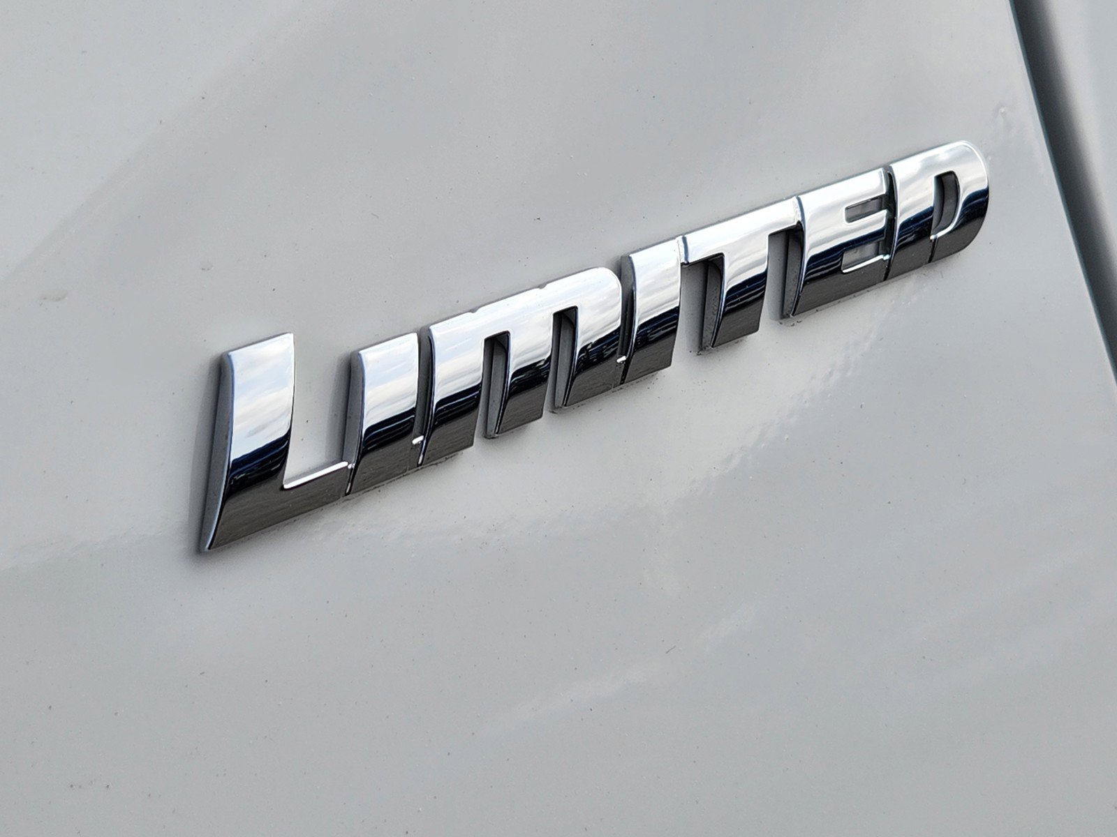 Used 2023 Toyota Tacoma Limited AWD/4WD image 29